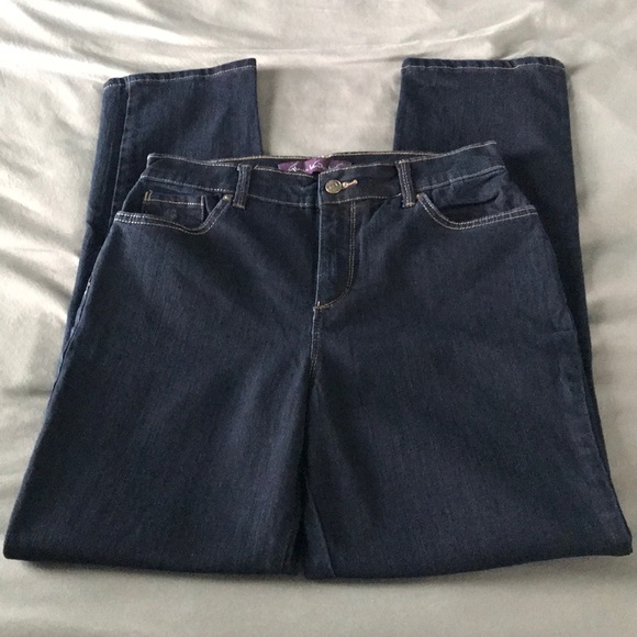 Gloria Vanderbilt Amanda Jeans. EUC. - Picture 8 of 14
